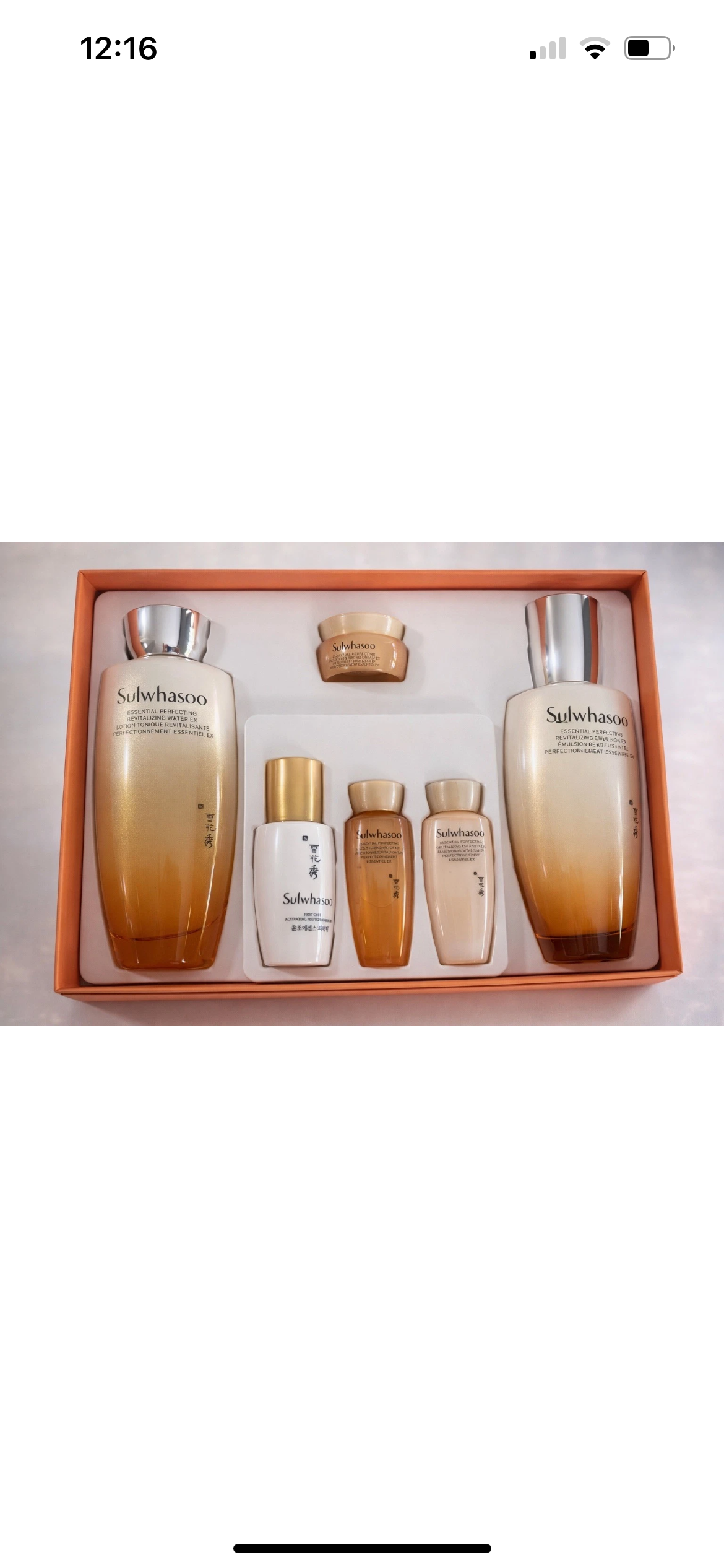 Sulwhasoo Essential Perfecting 2-Piece Set + FREE Ultimate Jin Sol 5-Piece Travel Kit