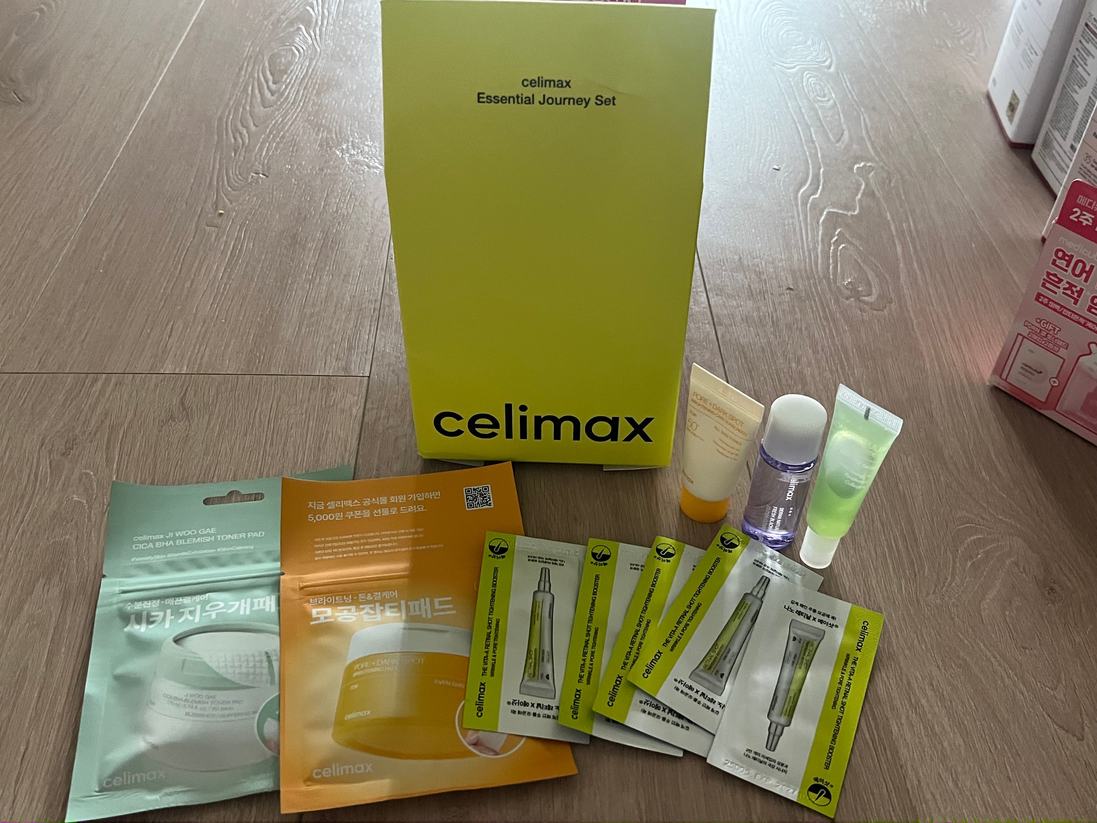 Celimax Travel Skincare Set (6 Items) | Cica Pads + Brightening Care + Retinol Serum Kit